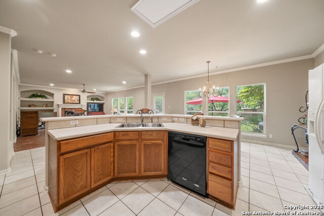Listing photo id 16 for 38 Atwell