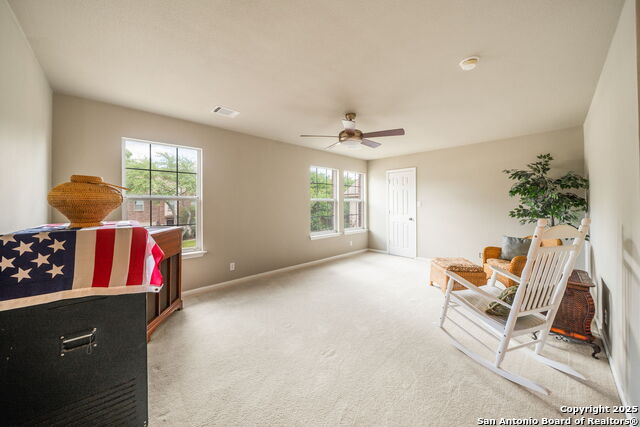 Listing photo id 25 for 38 Atwell