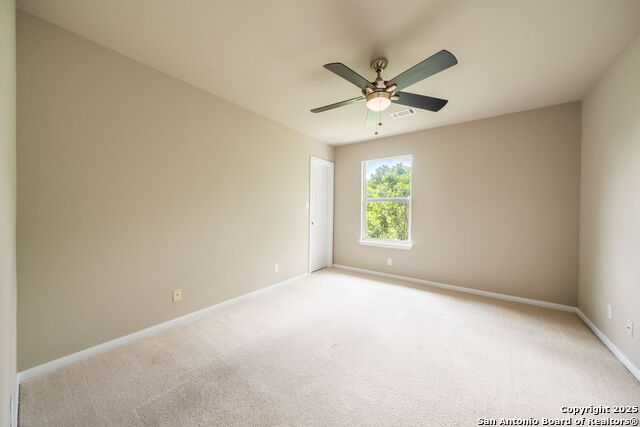 Listing photo id 29 for 38 Atwell