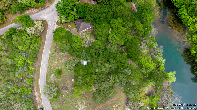Image 10 of 34 For 1600 River Trl