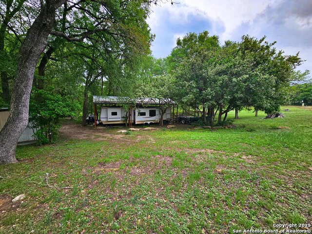 Image 16 of 34 For 1600 River Trl