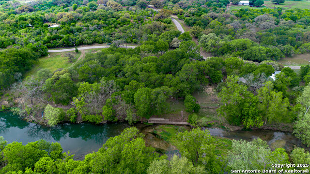 Image 3 of 34 For 1600 River Trl