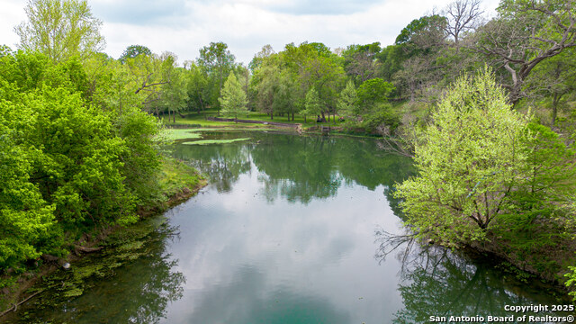 Image 7 of 34 For 1600 River Trl