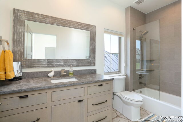 Image 21 of 31 For 101 Chama Dr