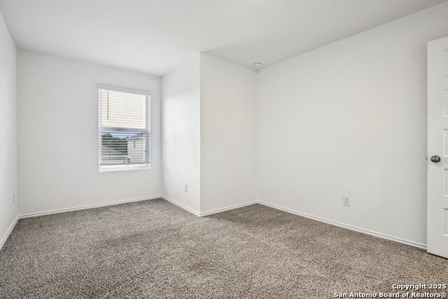 Image 35 of 48 For 4422 Chandler Rd 26