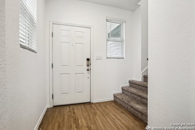 Image 6 of 48 For 4422 Chandler Rd 26