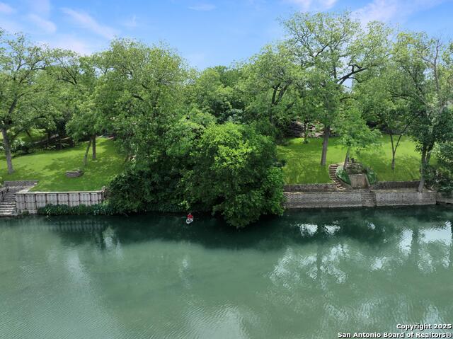 Image 10 of 13 For 1049 River Terrace