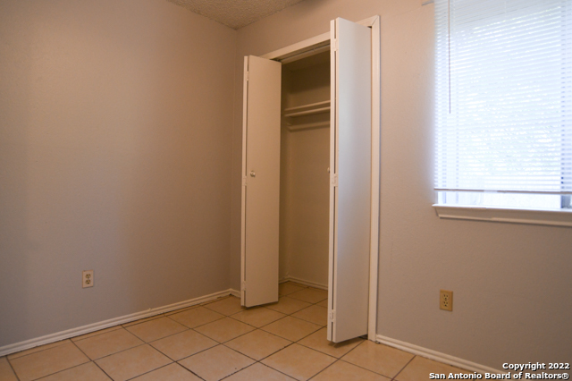 Image 11 of 14 For 8866 Meadow Range St
