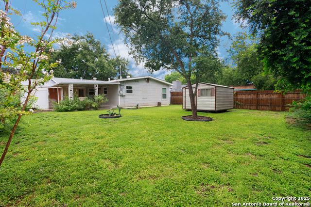 Listing photo id 9 for 230 Ravenhill