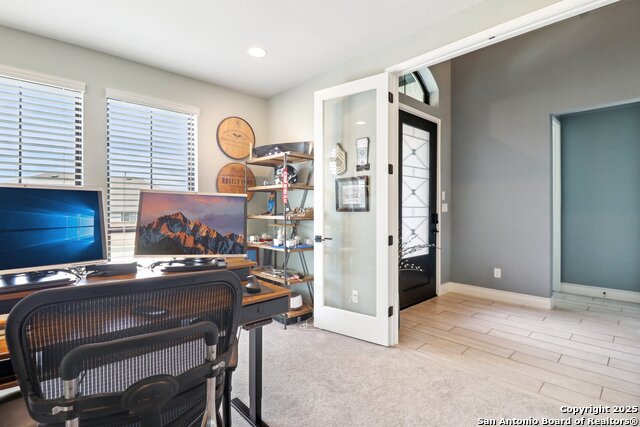 Image 40 of 56 For 1907 Peres Street