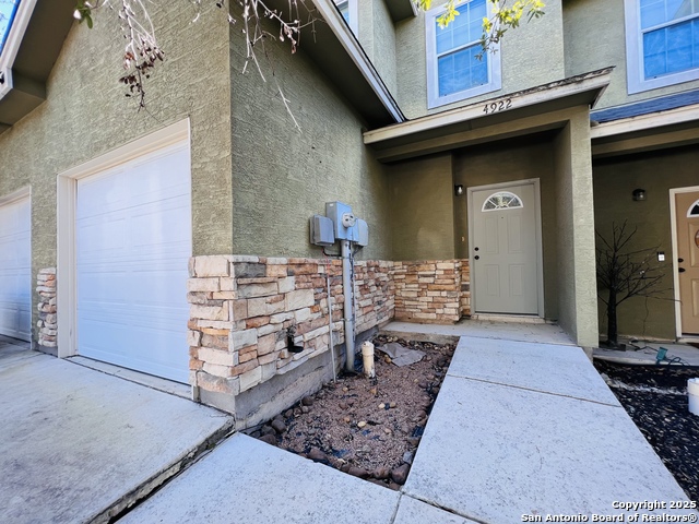 Details for 4922 Stowers Blvd, San Antonio, TX 78238