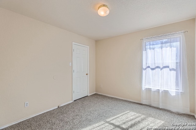 Image 10 of 13 For 8803 Fenwood