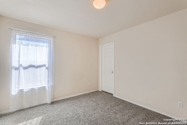 Image 12 of 13 For 8803 Fenwood