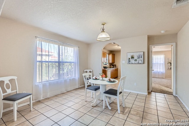 Image 6 of 13 For 8803 Fenwood