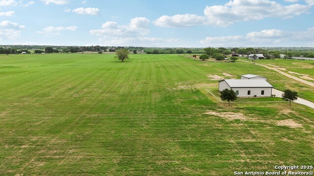 Image 9 of 22 For 12885 La Vernia Rd