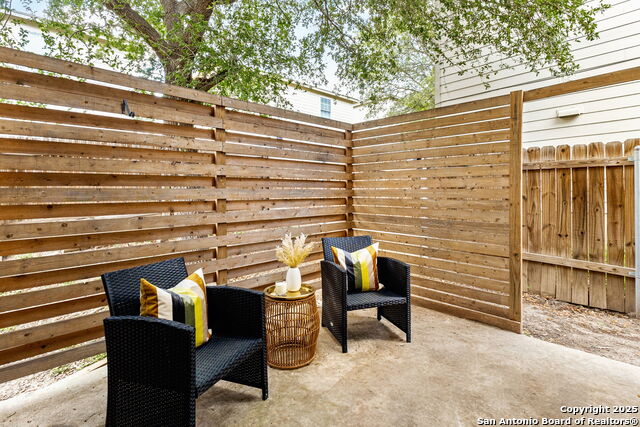Listing photo id 24 for 846 Barrel Pt