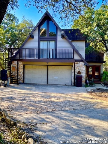 Listing photo id 14 for 3772 Spring Branch Rd