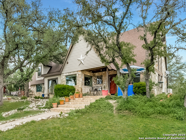 Listing photo id 0 for 3772 Spring Branch Rd