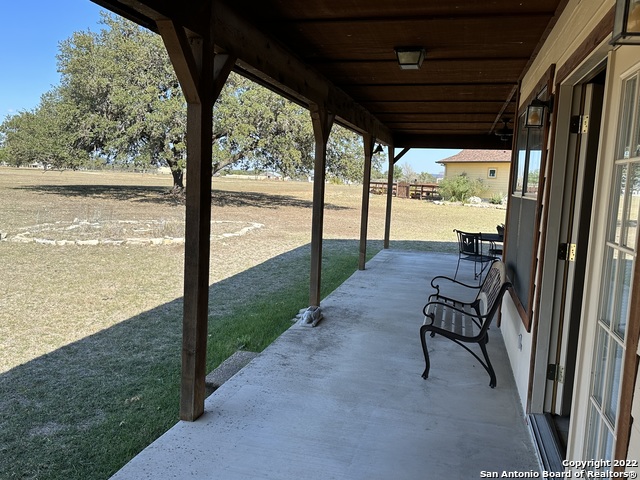 Image 14 of 16 For 466 Wood View Cir