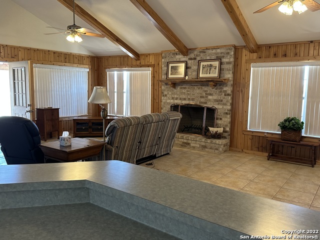 Image 4 of 16 For 466 Wood View Cir