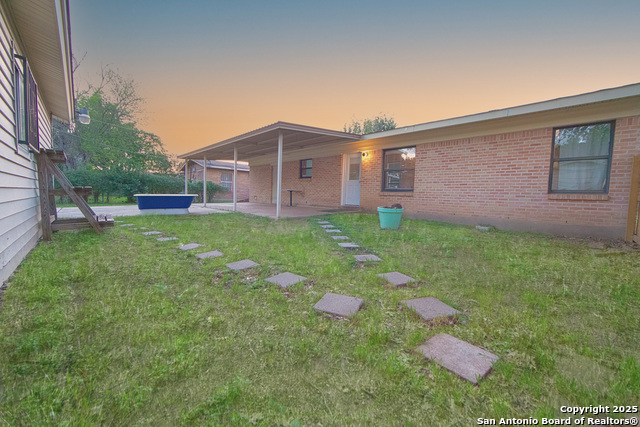 Image 7 of 36 For 4722 Creekmoor
