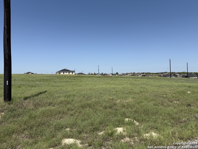 Image 4 of 6 For 104 Dragonfly Dr