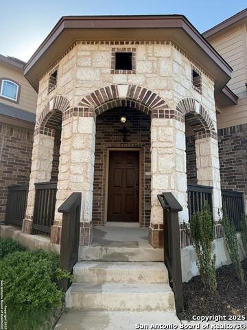 Listing photo id 3 for 15319 Comanche