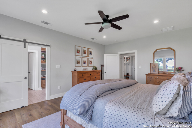Image 15 of 38 For 1026 Timbercrest S