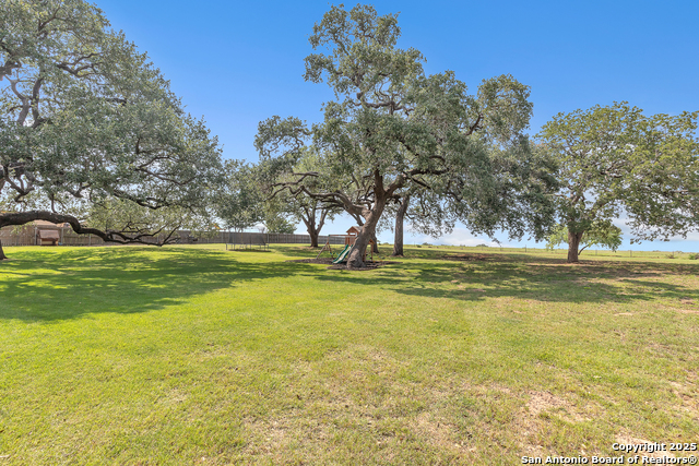 Image 35 of 38 For 1026 Timbercrest S