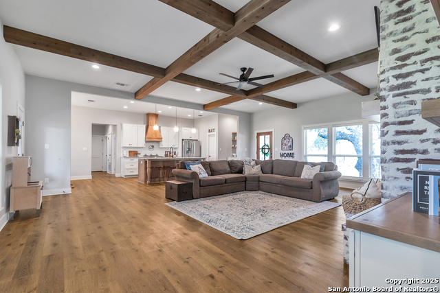 Image 4 of 38 For 1026 Timbercrest S