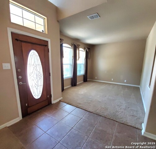Image 5 of 28 For 310 Royal Troon Dr