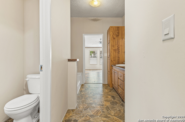 Image 18 of 33 For 823 County Road 6850