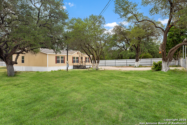 Image 3 of 33 For 823 County Road 6850