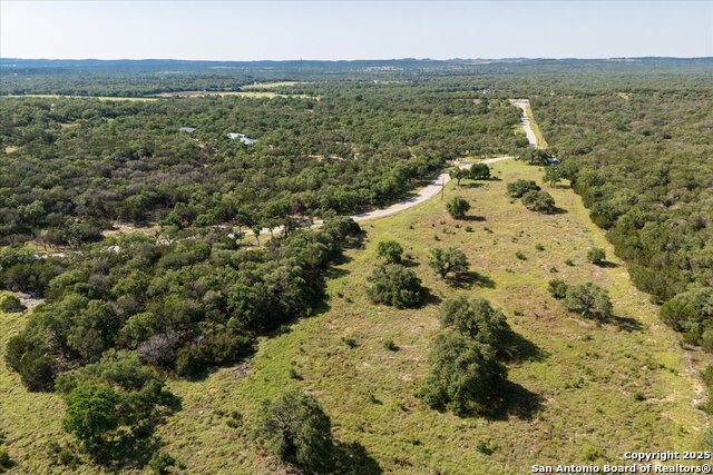 Image 30 of 54 For 32568 Tierra Robles Dr