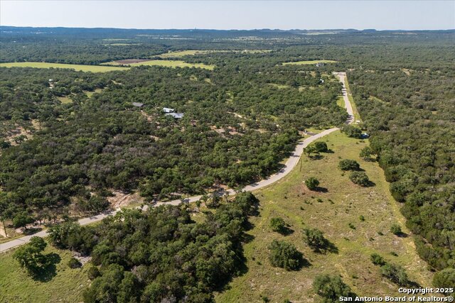 Image 40 of 54 For 32568 Tierra Robles Dr
