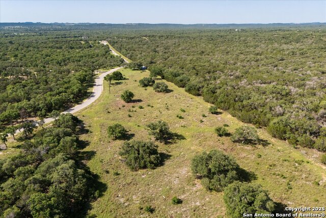 Image 41 of 54 For 32568 Tierra Robles Dr