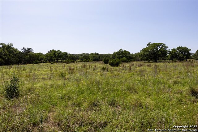 Image 6 of 54 For 32568 Tierra Robles Dr