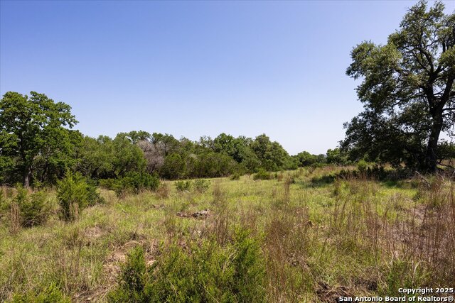 Image 9 of 54 For 32568 Tierra Robles Dr
