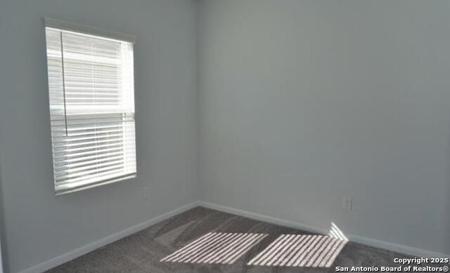 Listing photo id 5 for 7374 Braes Corner