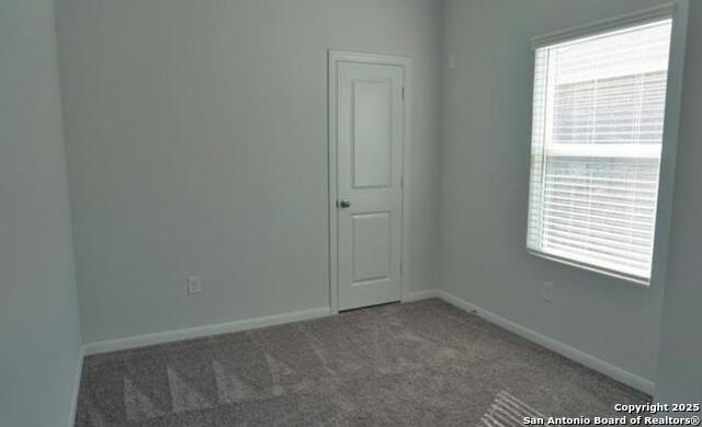 Listing photo id 7 for 7374 Braes Corner