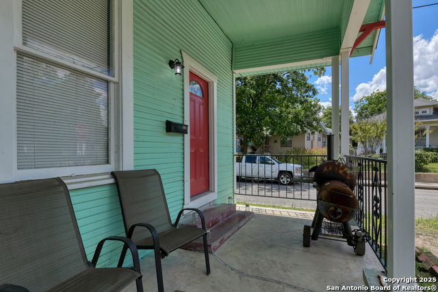 Image 13 of 45 For 120 Highland W