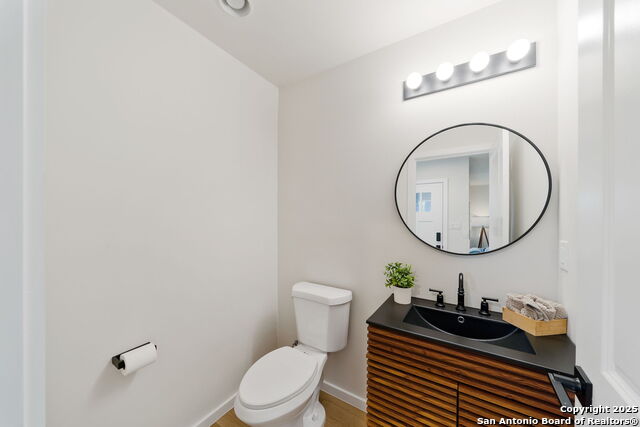 Image 12 of 27 For 1104 Gevers St S