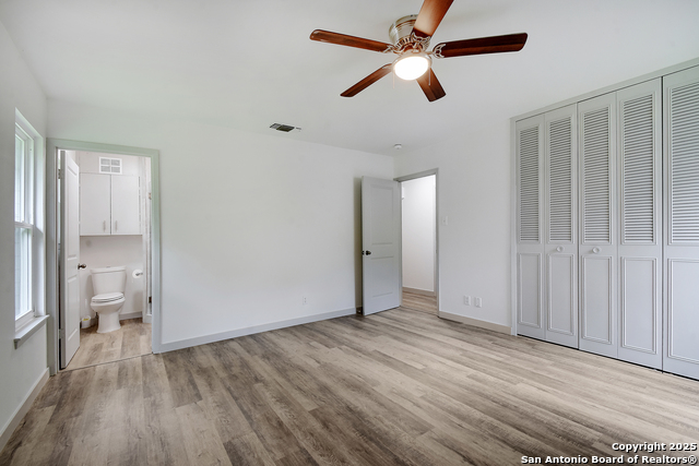 Image 18 of 23 For 5515 Rolling Ridge
