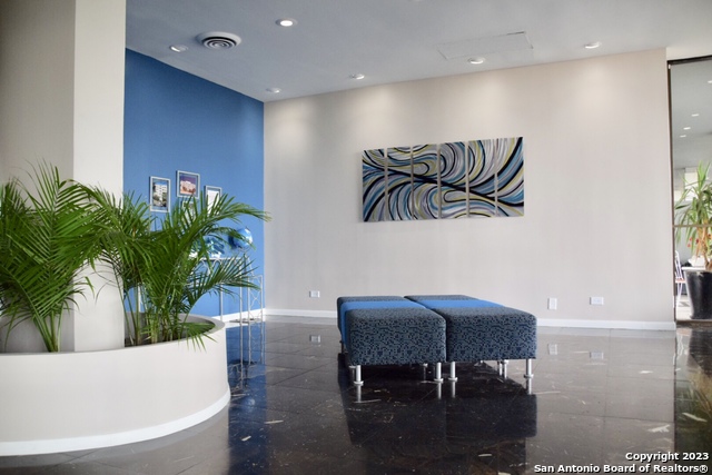Image 3 of 28 For 7039 San Pedro Ave  1006