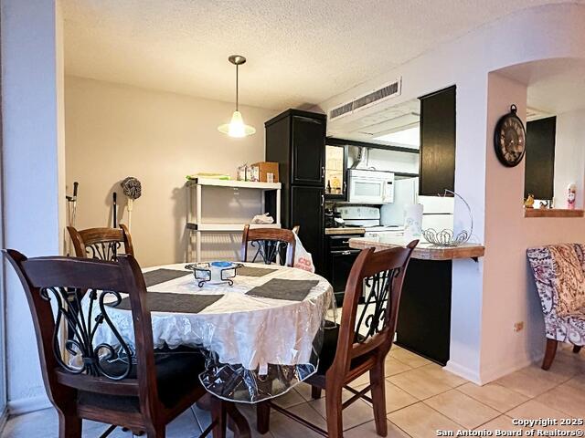 Image 9 of 28 For 7039 San Pedro Ave  1006