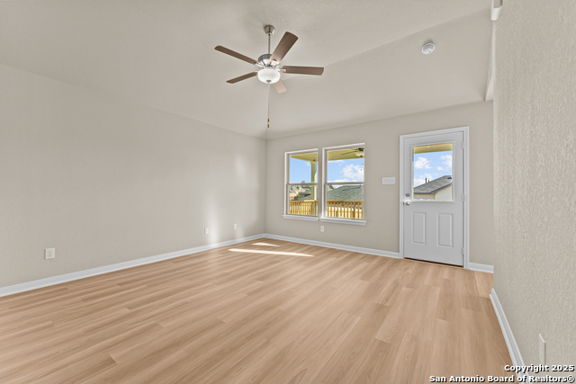 Image 11 of 31 For 5039 Agave Blue Lane