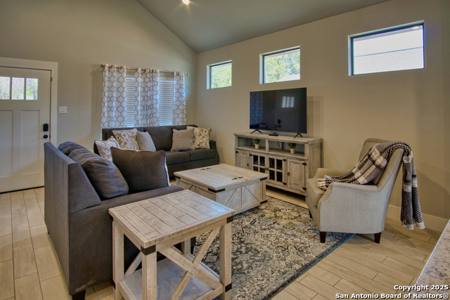 Image 17 of 42 For 1247 Green Hill