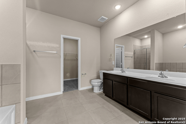 Image 16 of 19 For 5910 Cienna Cove