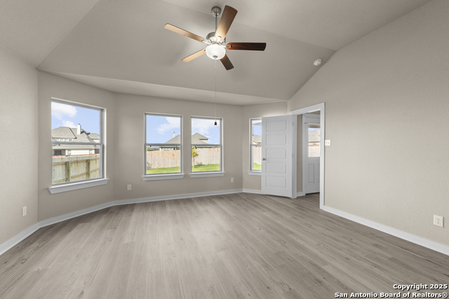 Image 13 of 18 For 5918 Cienna Cove