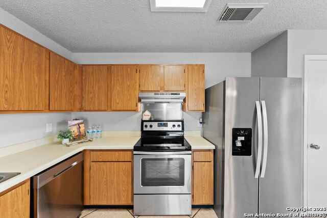 Image 13 of 36 For 7651 Cascade Oak